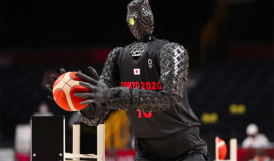 Pebasket Robot Ahli 3 Point Unjuk Gigi di Olimpiade Tokyo thumbnail